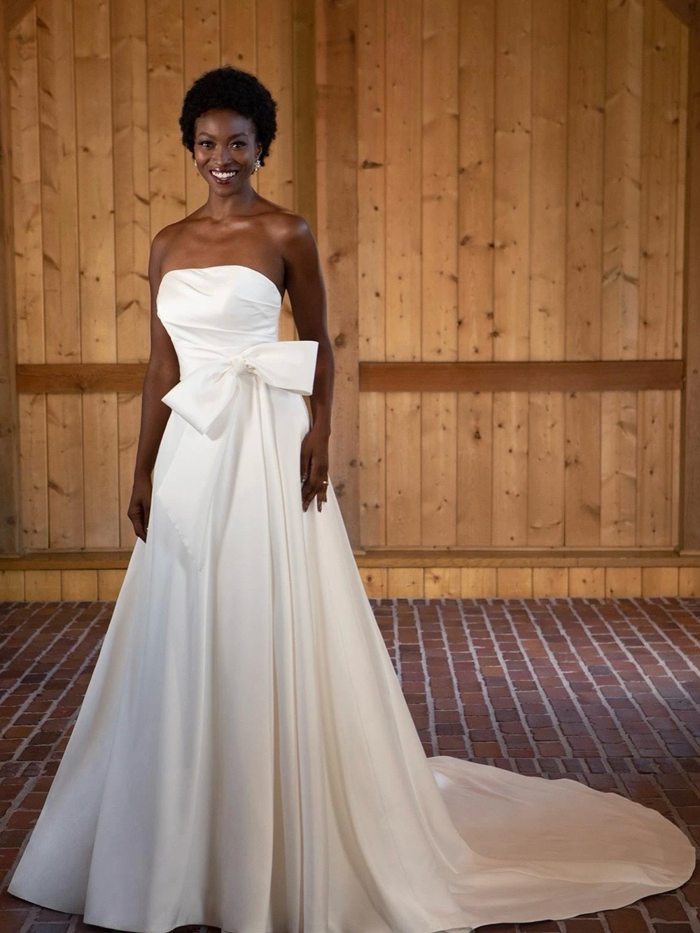 Essense of Australia Strapless Mikado Ivory Bridal Gown D 3631ZZ12 - Picture 3 of 10